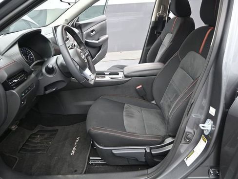 Used 2024 Nissan Sentra SR image 11
