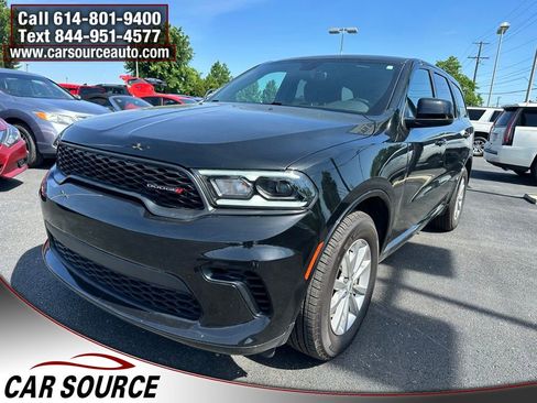 Used 2025 Dodge Durango GT RWD image 2