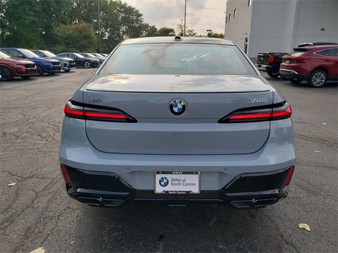 New 2025 BMW 760i xDrive image 4