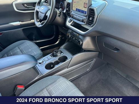 Used 2024 Ford Bronco Sport Heritage w/ Heritage Convenience Package AWD/4WD image 17