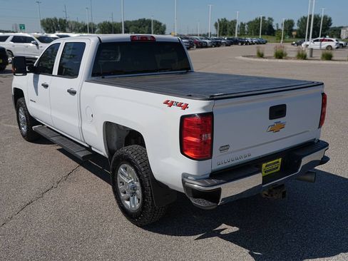 Used 2018 Chevrolet Silverado 3500 W/T w/ WT Convenience Package AWD/4WD image 11