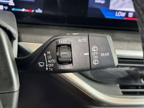 Used 2024 BMW X7 xDrive40i AWD/4WD image 24