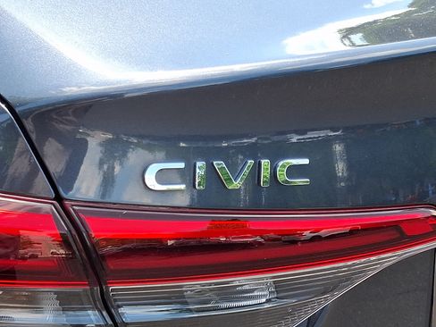 Used 2023 Honda Civic LX image 28
