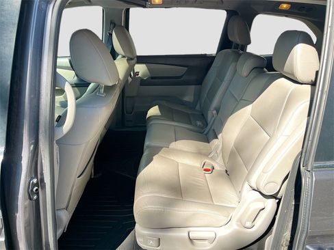 Used 2016 Honda Odyssey EX-L image 24