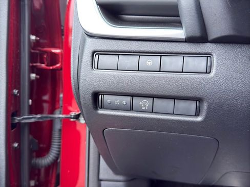 Certified 2023 Nissan Rogue SV AWD/4WD image 19