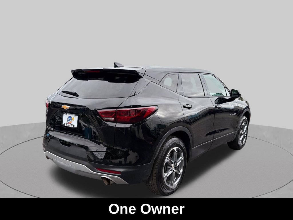 Used 2025 Chevrolet Blazer LT FWD image 6