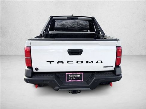 Certified 2025 Toyota Tacoma 4x4 Double Cab Hybrid image 6
