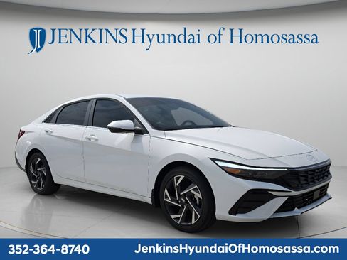 New 2026 Hyundai Elantra Limited FWD image 1