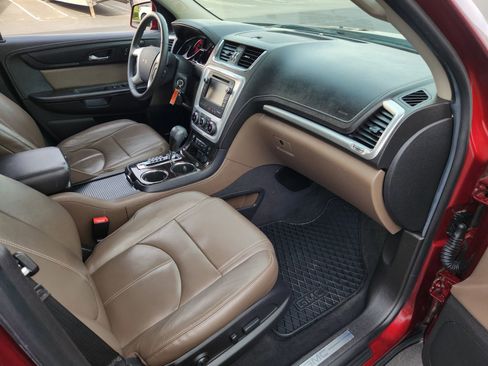 Used 2016 GMC Acadia SLT w/ Premium Edition AWD/4WD image 19