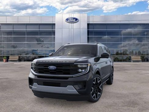 New 2026 Ford Expedition Platinum w/ Platinum Ultimate Package AWD/4WD image 2