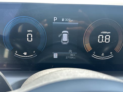 Used 2025 Hyundai Tucson SEL FWD image 27