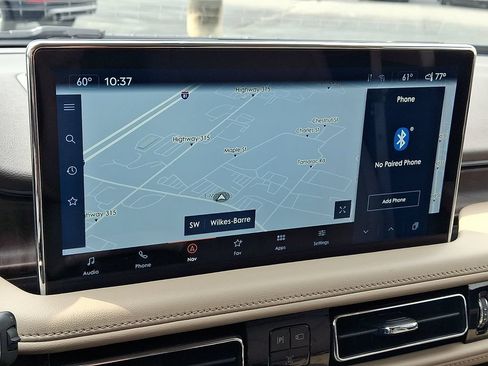 Certified 2023 Lincoln Nautilus Reserve AWD/4WD image 17