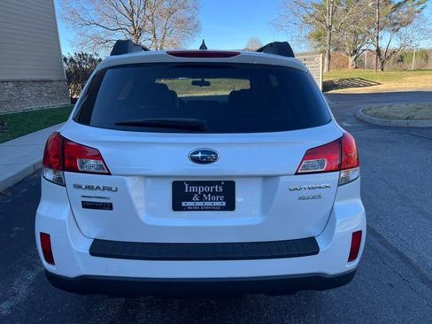 Used 2014 Subaru Outback 2.5i Limited image 21