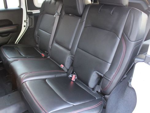 Used 2026 Jeep Wrangler Unlimited Rubicon 392 w/ Quick Order Package 27X Moab AWD/4WD image 32