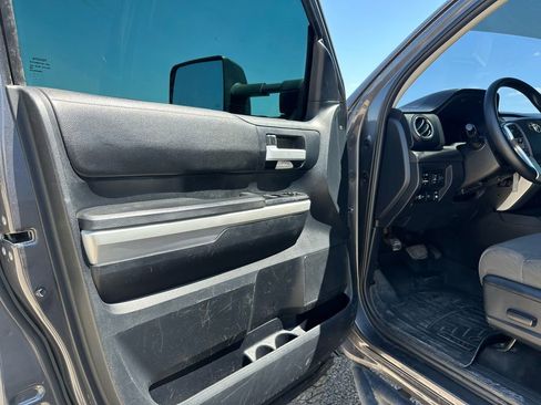 Used 2018 Toyota Tundra SR5 w/ TRD Sport Package AWD/4WD image 34