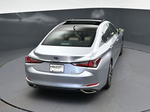 Certified 2025 Lexus ES 350 w/ Premium Package image 34