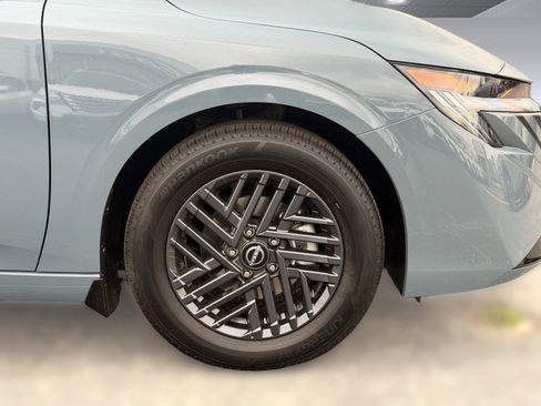 New 2026 Nissan Sentra SV w/ SV Convenience Package FWD image 11