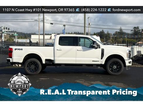 New 2026 Ford F250 Lariat w/ Black Appearance Package AWD/4WD image 2