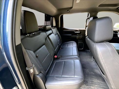 Used 2023 Chevrolet Silverado 1500 LTZ AWD/4WD image 24