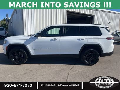 Used 2025 Jeep Grand Cherokee L Laredo