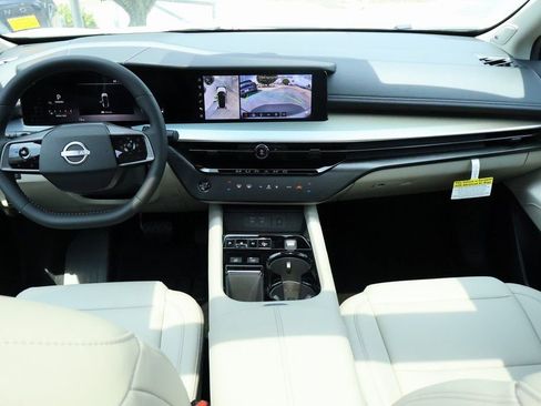 New 2025 Nissan Murano SL image 6
