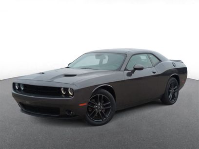 Used 2019 Dodge Challenger SXT w/ Driver Convenience Group