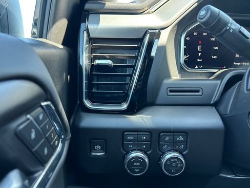 New 2026 GMC Sierra 1500 Denali AWD/4WD image 20
