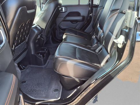 Used 2023 Jeep Gladiator Mojave w/ Cold Weather Group image 22