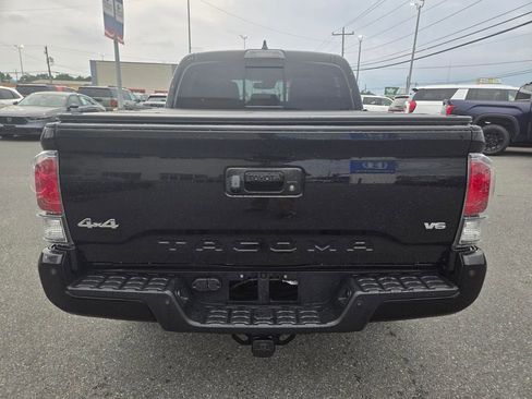 Used 2023 Toyota Tacoma Limited AWD/4WD image 6