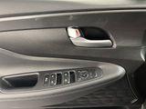 Used 2021 Hyundai Santa Fe SEL image 2