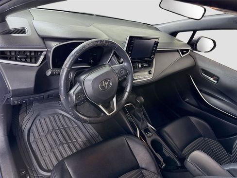 Used 2020 Toyota Corolla XSE FWD image 3