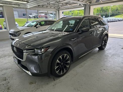 Used 2024 MAZDA CX-90 Plug-In Hybrid w/ Premium Pkg AWD/4WD image 2