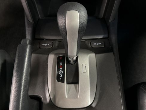 Used 2010 Honda Accord EX-L image 39