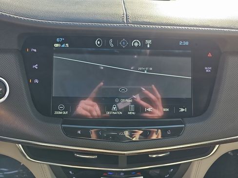 Used 2018 Cadillac CT6 Luxury image 21