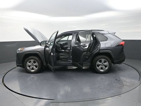 Used 2025 Toyota RAV4 LE AWD/4WD image 42