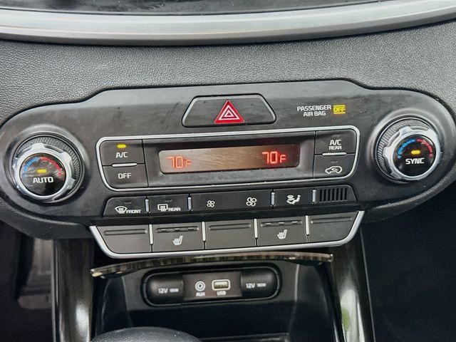 Used 2020 Kia Sorento EX AWD/4WD image 14
