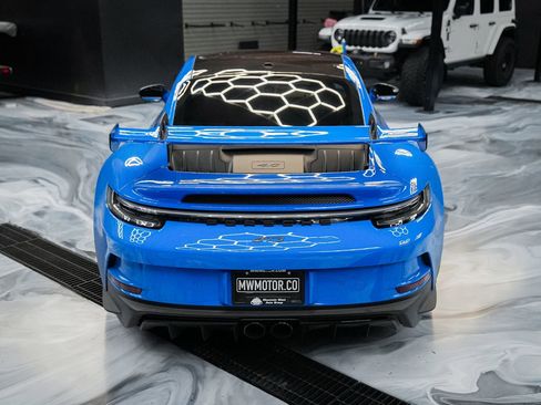 Used 2022 Porsche 911 GT3 RWD image 11