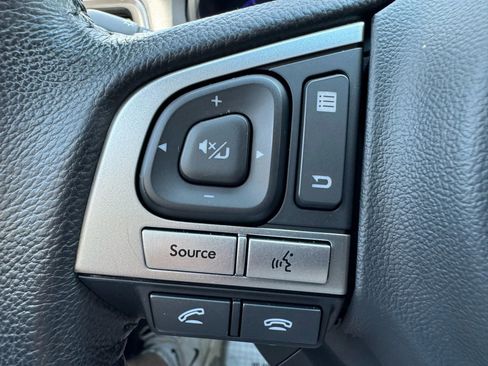 Used 2017 Subaru Outback 2.5i Premium image 28