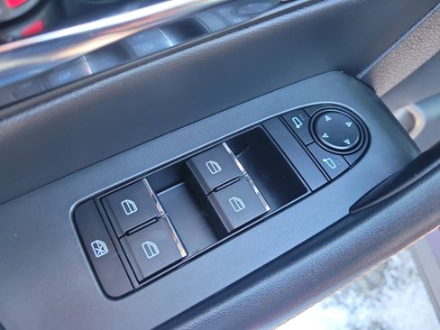 Used 2025 MAZDA CX-90 Plug-In Hybrid w/Premium Sport image 21