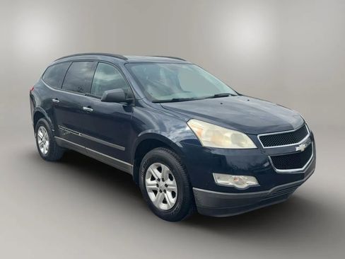 Used 2012 Chevrolet Traverse LS image 8