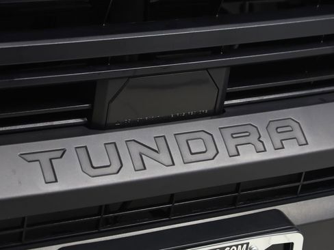 Used 2024 Toyota Tundra SR5 w/ SR5 Convenience Package AWD/4WD image 14