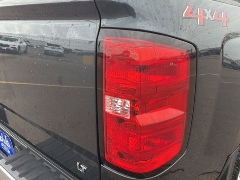 Used 2018 Chevrolet Silverado 1500 LT w/ All Star Edition image 19