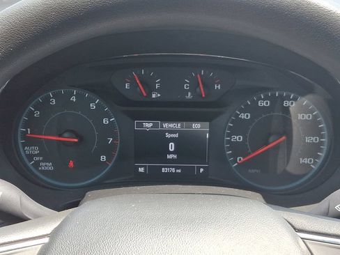 Used 2017 Chevrolet Malibu LT FWD image 22