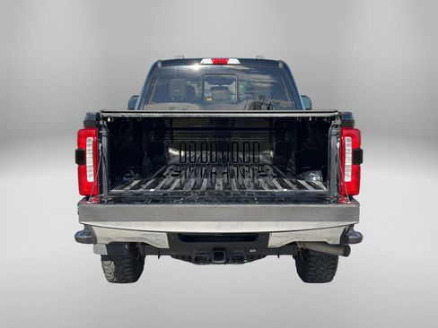 Used 2023 Ford F250 Lariat w/ Tremor Off-Road Package AWD/4WD image 42