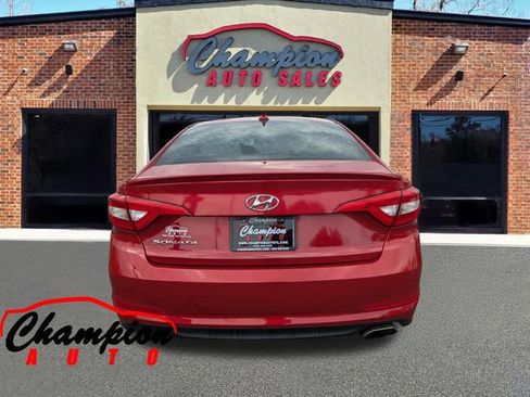 Used 2017 Hyundai Sonata SE image 8