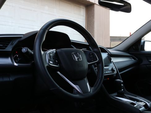 Used 2016 Honda Civic EX-L image 21