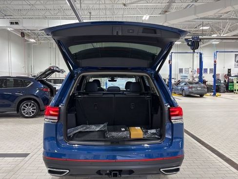 New 2026 Volkswagen Atlas SEL image 6