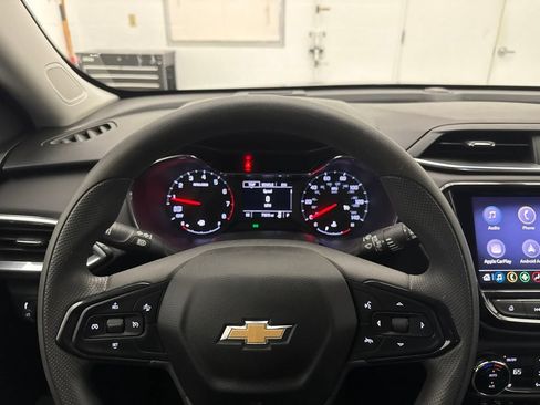 Used 2022 Chevrolet TrailBlazer LT w/ Convenience Package FWD image 15