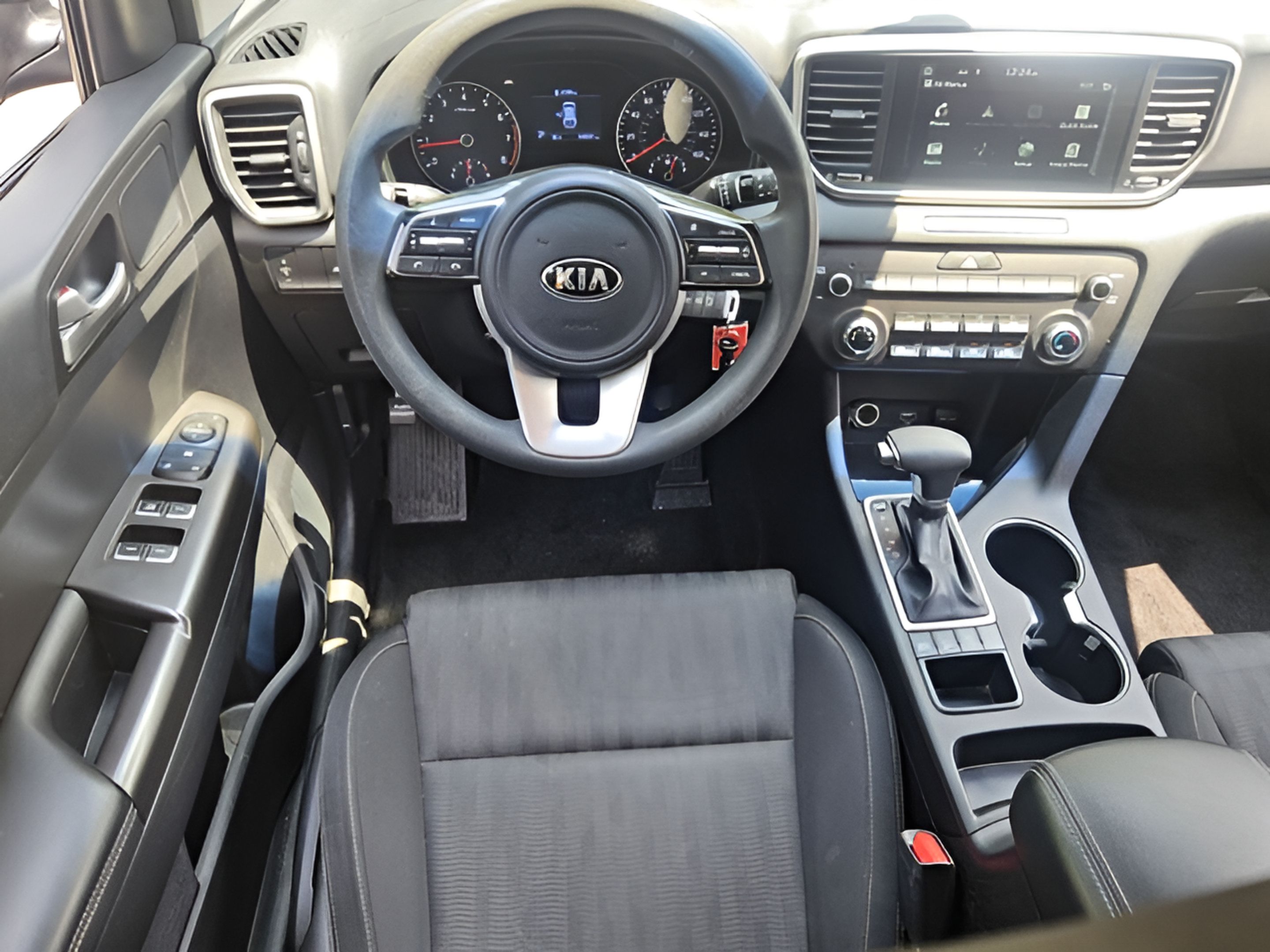 Used 2020 Kia Sportage LX AWD/4WD image 11