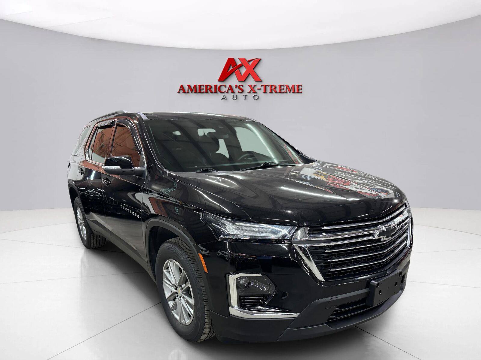 Used 2023 Chevrolet Traverse LT AWD/4WD image 8